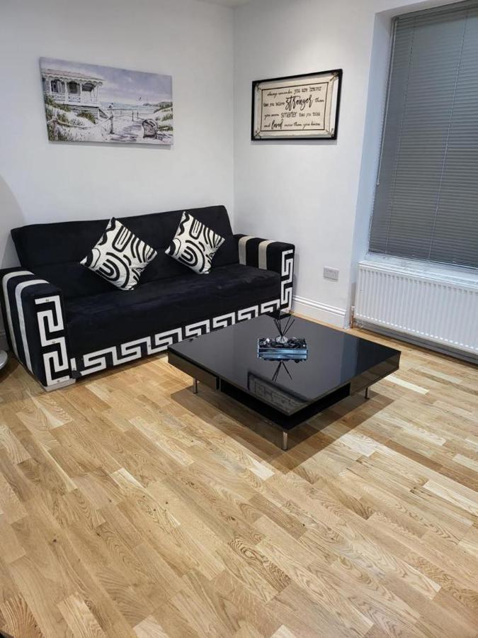 Fancy Basement Flat A Apartment London Luaran gambar