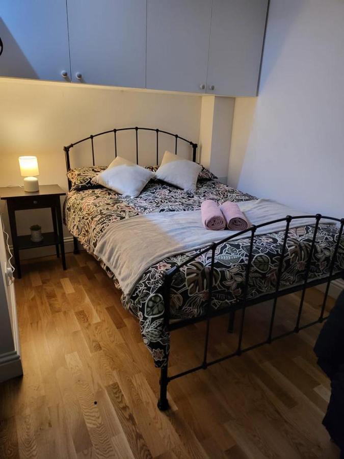 Fancy Basement Flat A Apartment London Luaran gambar